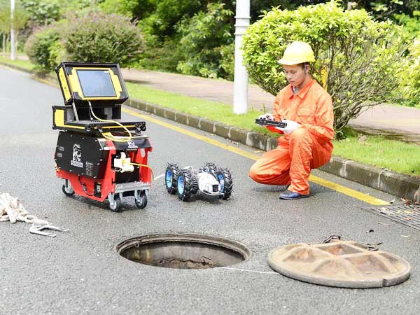 康乐管道机器人检测